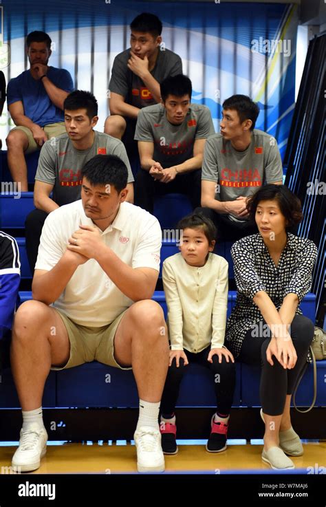 yao ming wife and daughter